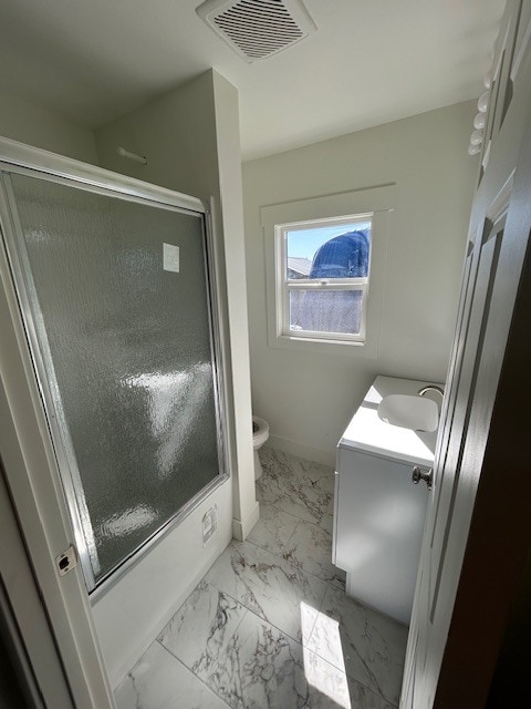 Photo - 301 E 4th St