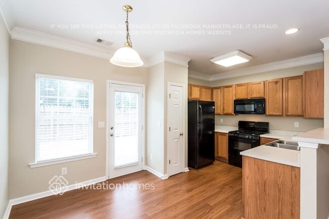 Photo - 1361 Raven Rock Trail