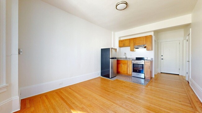 Photo - 1060 Bush St