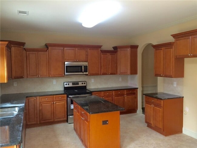 Photo - 718 Channel Ln