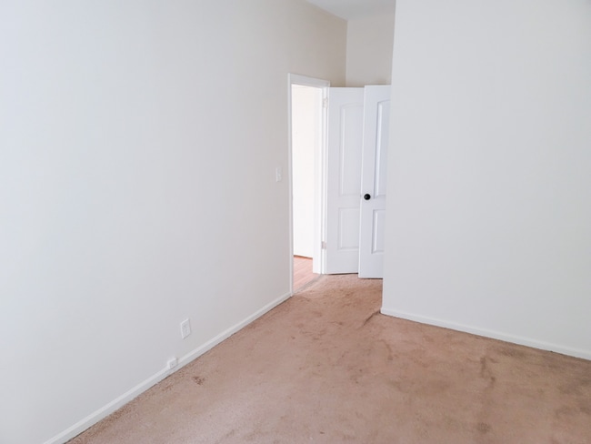 Photo - 4404 N Magnolia Ave Unit 4