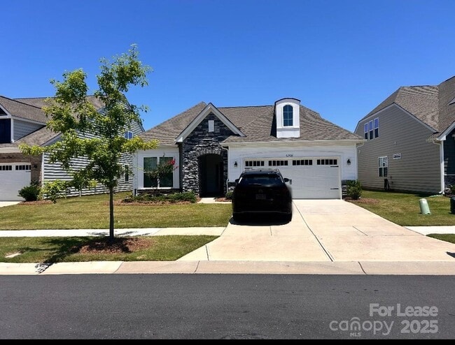Photo - 12926 Canterbury Castle Dr Casa