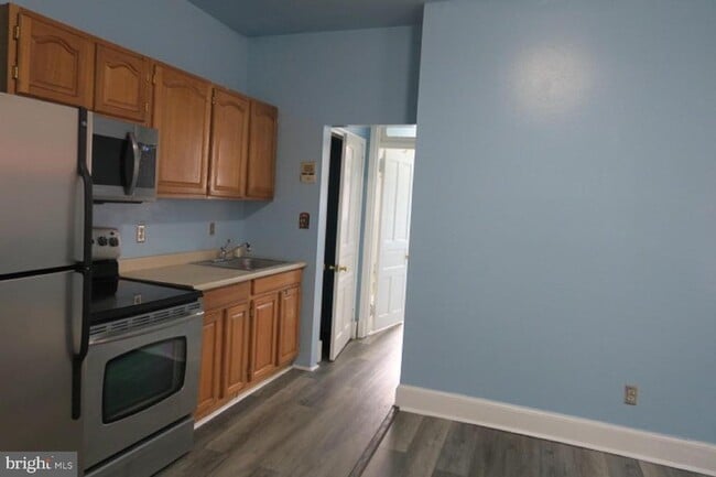 Photo - 3545 10th St NW