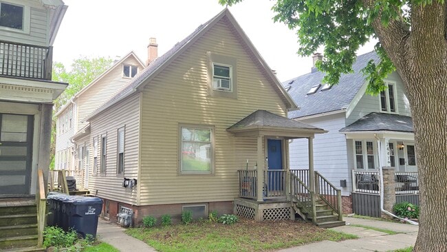 Photo - 2443 N Bartlett Ave