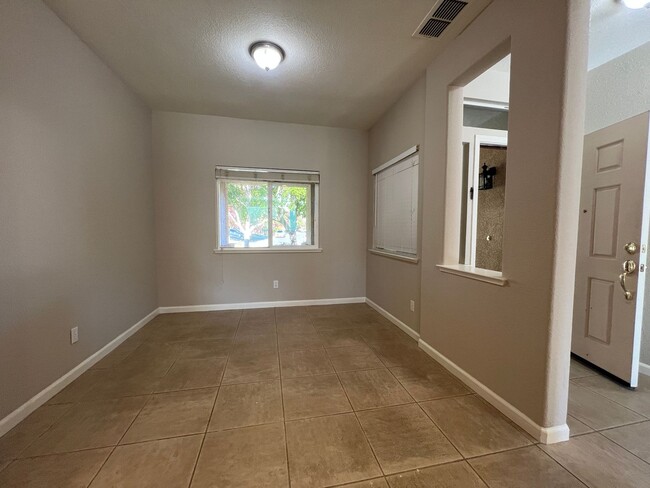 Photo - Gorgeous Stonecreek Home!