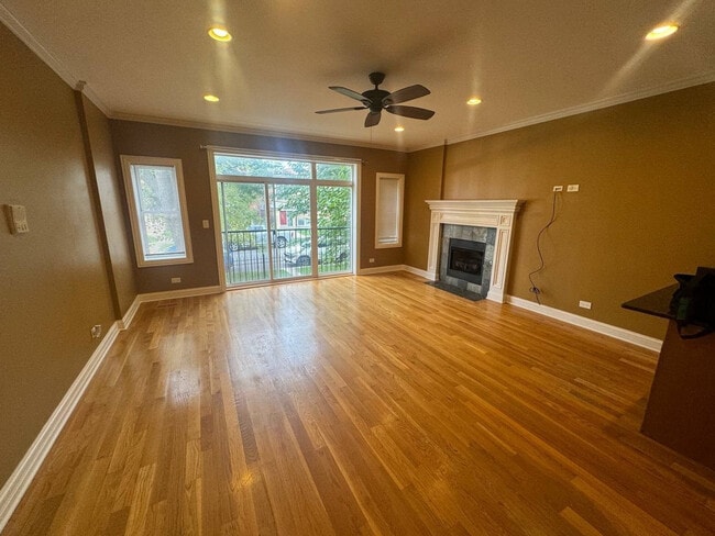 Photo - 6229 N Richmond St Unit 2N