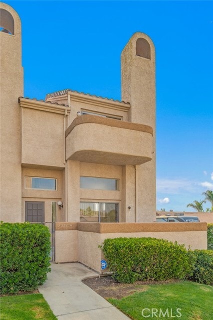 Building Photo - 2038 S Bon View Ave Rental