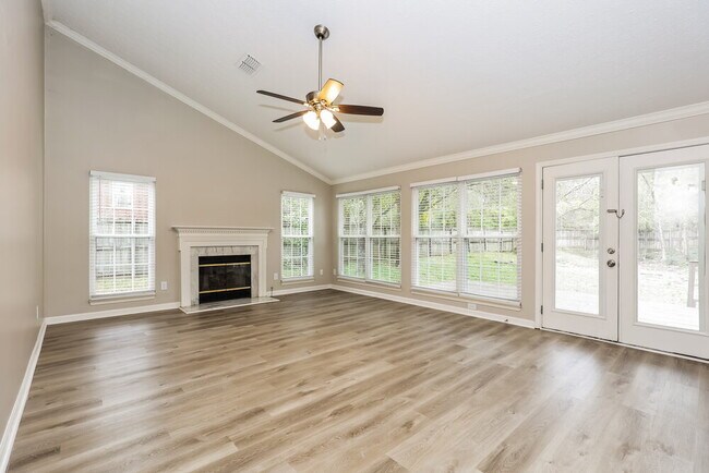 Photo - 4569 Raccoon Trail