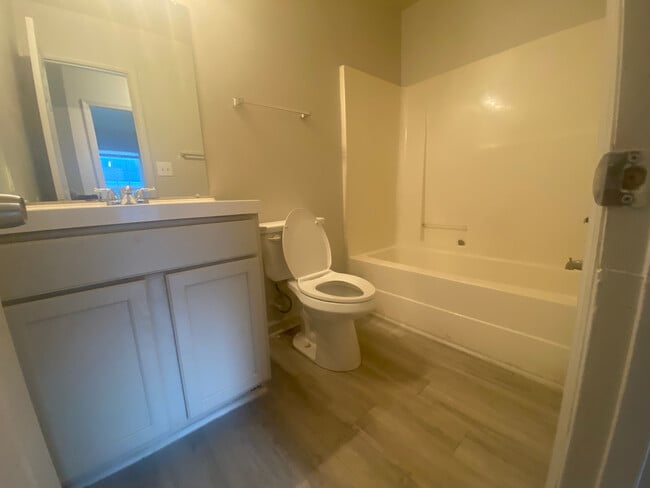 Photo - Room in Duplex on Beck St