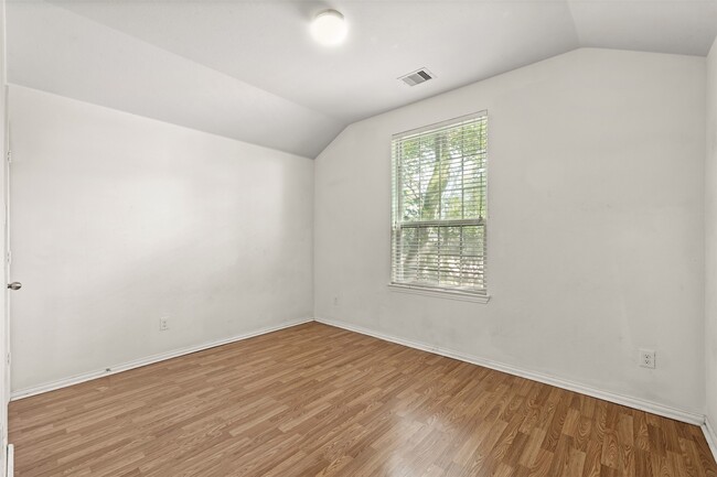 Photo - 8410 Green Paseo Pl
