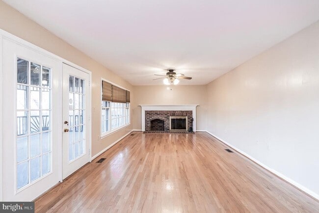 Photo - 14524 Pebblewood Dr