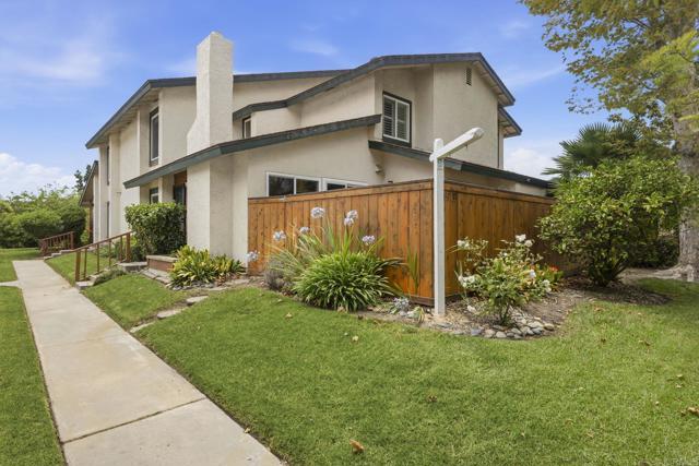 Photo - 2033 Shadytree Ln