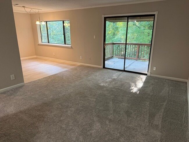 Photo - 5066 Flint Ridge Pl
