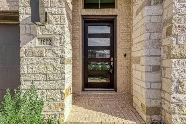 Photo - 4602 Ana Ridge Ln