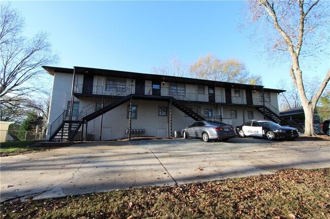 Photo - 514 Clover Dr Unidad 5