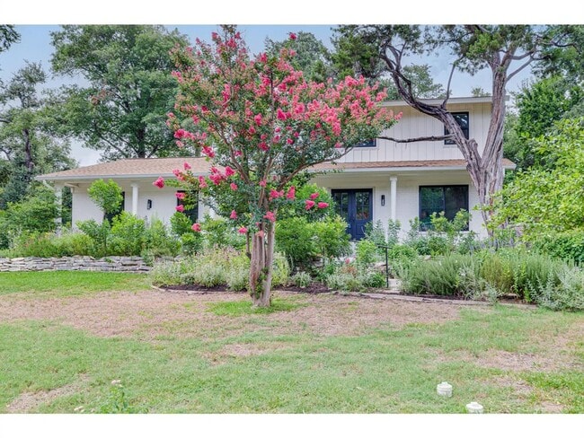 Photo - 8700 Mountainwood Cir