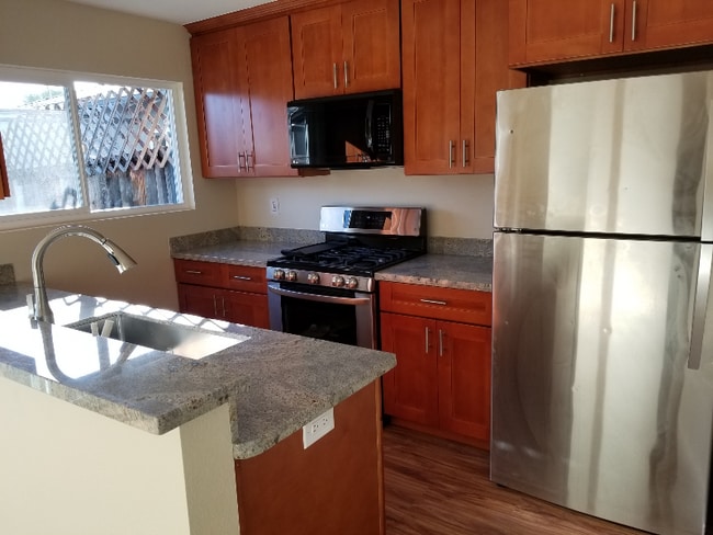 Photo - 19482 Rosemarie Pl