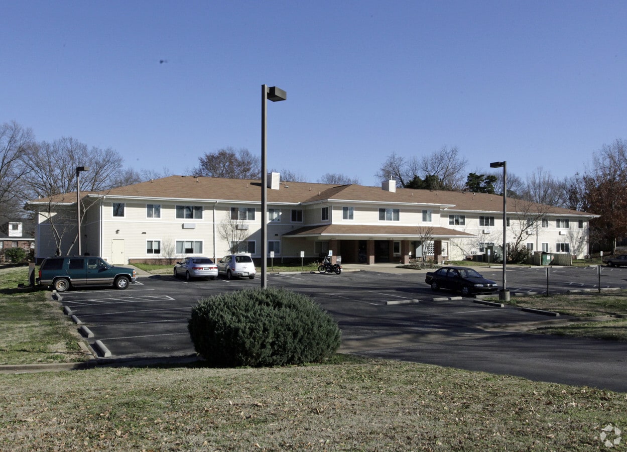 Photo - McCullough Place