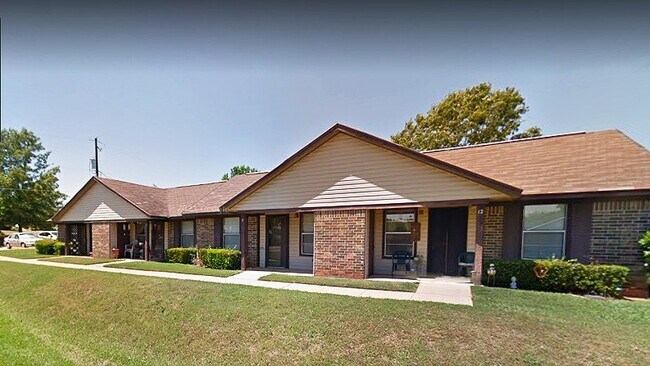 Photo - 202 Keasler St