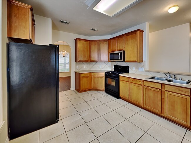 Photo - 28726 Hidden Cove Dr