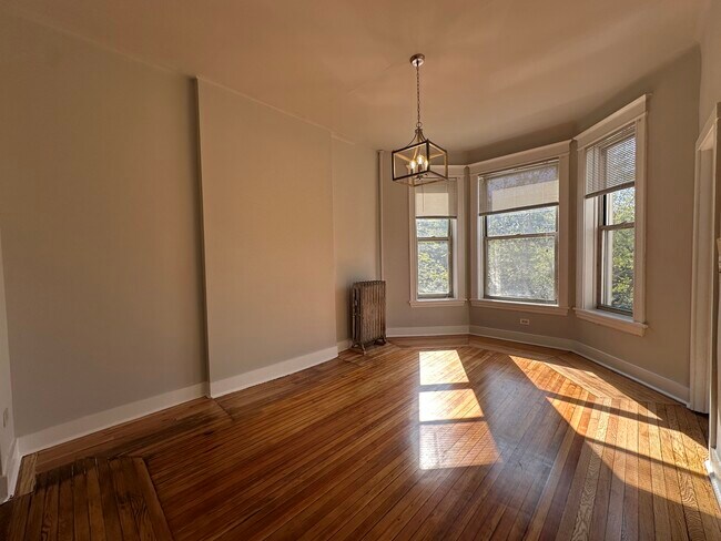 Photo - 1513 N California Ave Unidad 2F