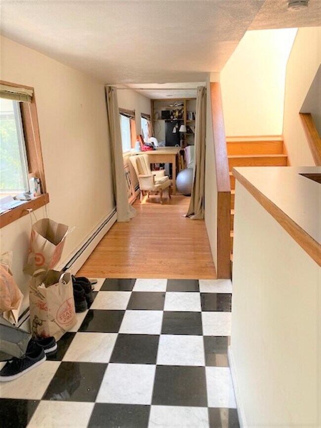 Photo - 61 6th St Unidad A