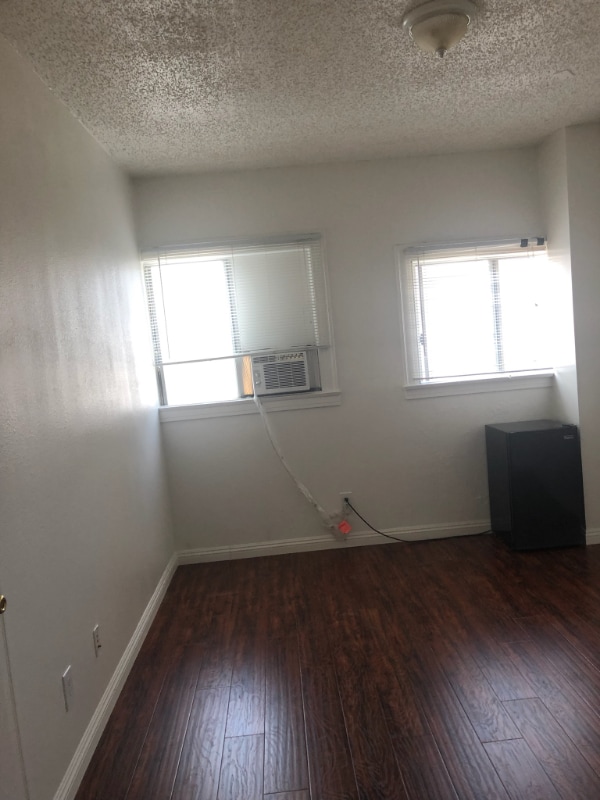 Photo - 1831 11th Pl Apartamento