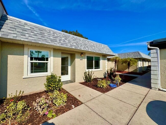 Photo - 3422 Trophy Blvd