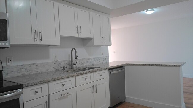 Photo - 3180 Leewood Terrace Unit L108