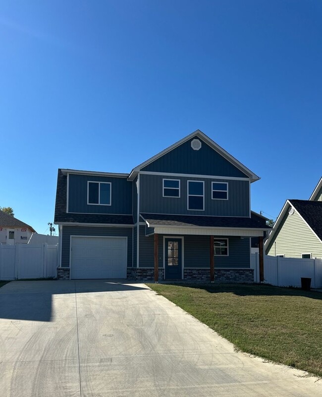 $2,000.00 Move-In-Special - $2,000.00 Move-In-Special