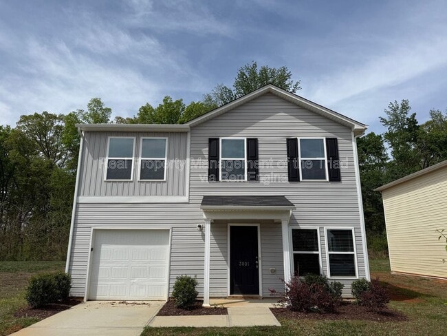 Building Photo - 3801 Miller Dr