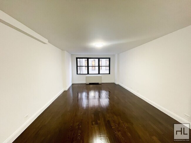 Photo - 5 AVENUE Unit 6A