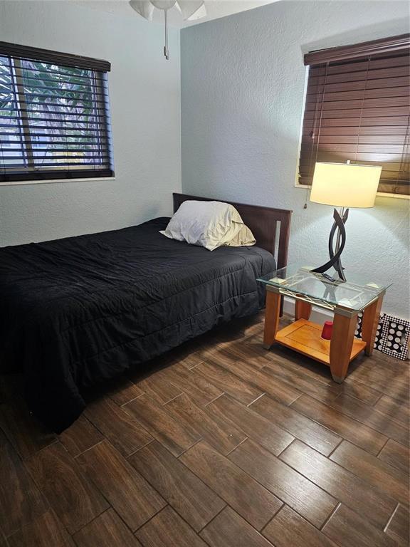 Photo - 3340 SW 18th St