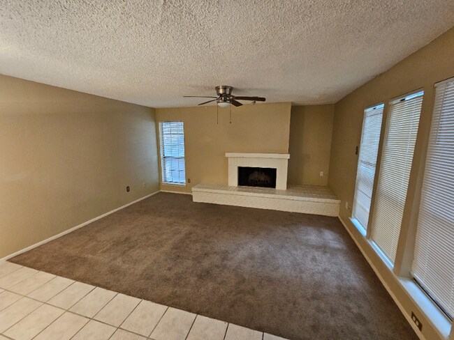 Photo - 9611 Walnut St Unit 1104