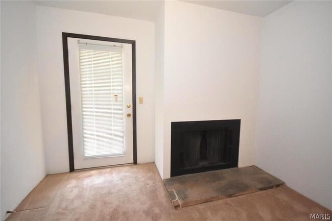 Photo - 94 Peachtree Ln