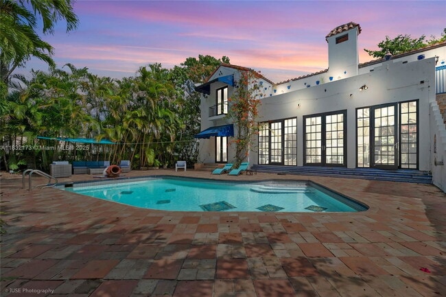 Photo - 1694 Granada Blvd