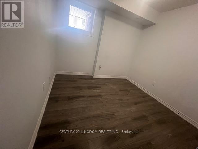 Photo - 1715 Adirondack Chase