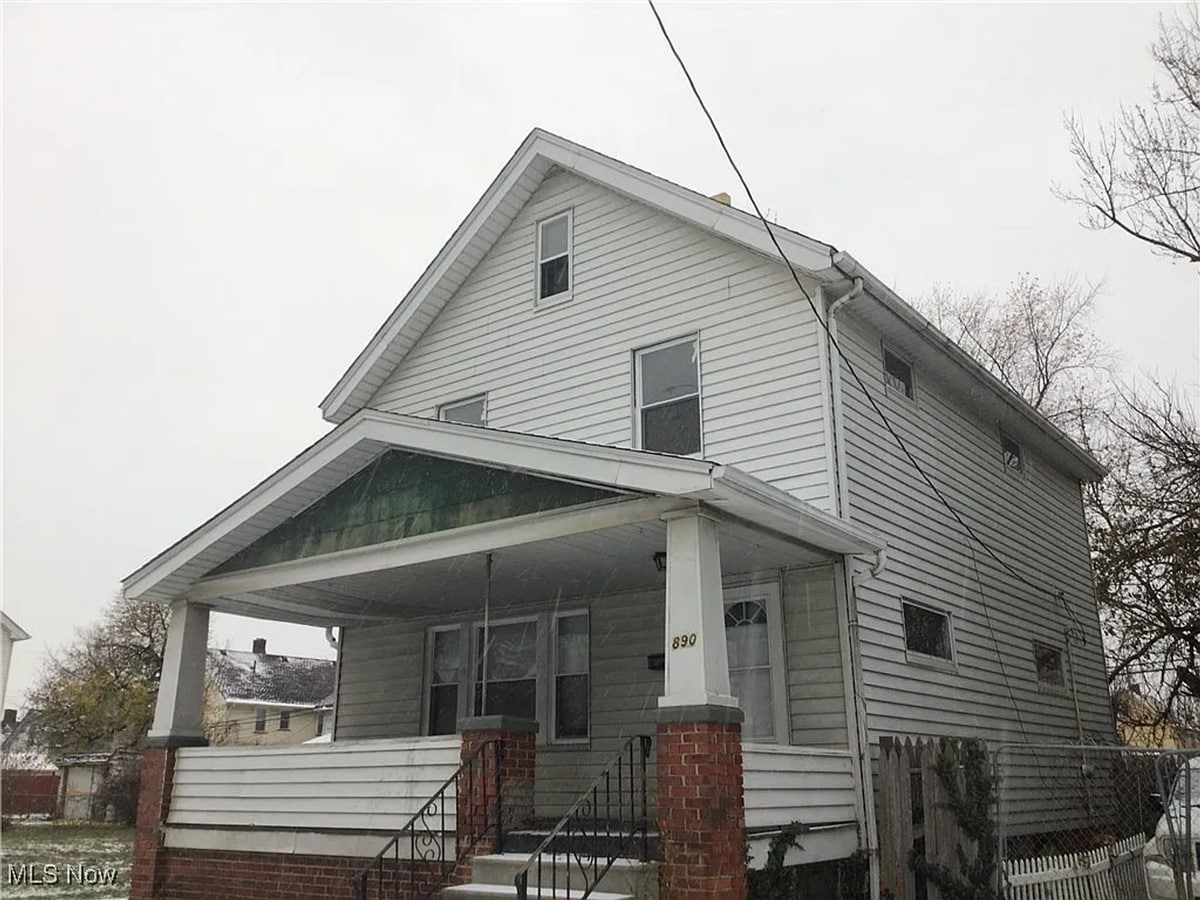 Photo - Spacious 3-Bedroom Cleveland Home with Classic Character & Large Living Areas