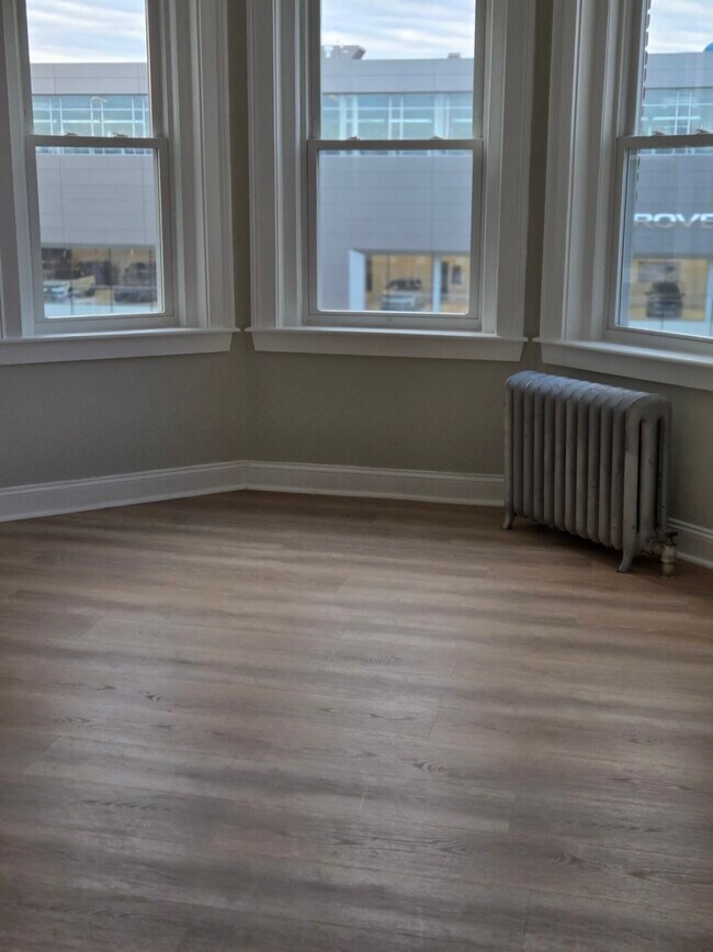 Photo - 1315 Commonwealth Ave
