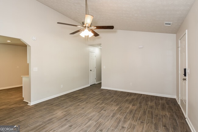 Photo - 155 Mcgiboney Pl