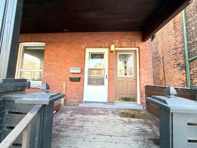 Photo - 12 Senator Ave