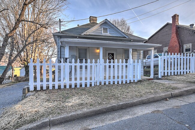 2 Bedroom 1 bath Johnson City TN - 2 Bedroom 1 bath Johnson City TN House