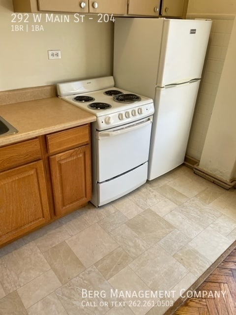 Photo - 292 W Main St Unit 204