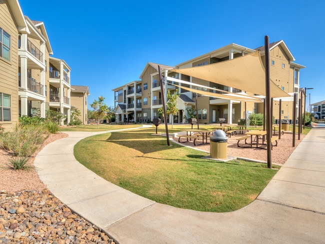 La Contessa Apartments