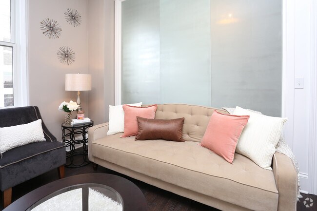 2BR, 2BA - Living Room