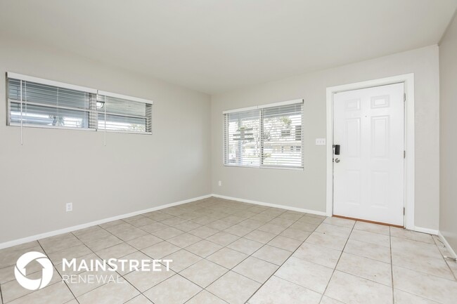 Photo - 205 Tangerine Dr