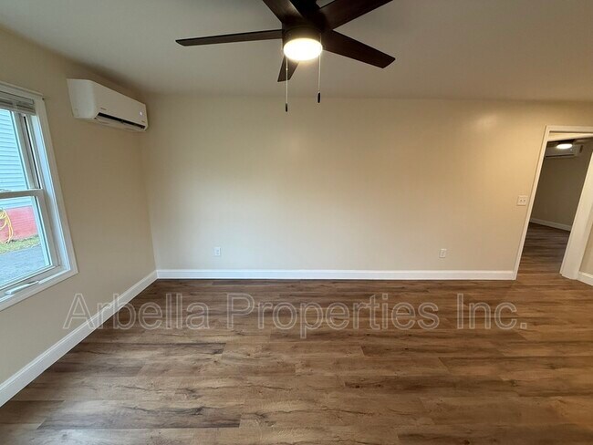 Photo - 1101 N Wilcox Dr