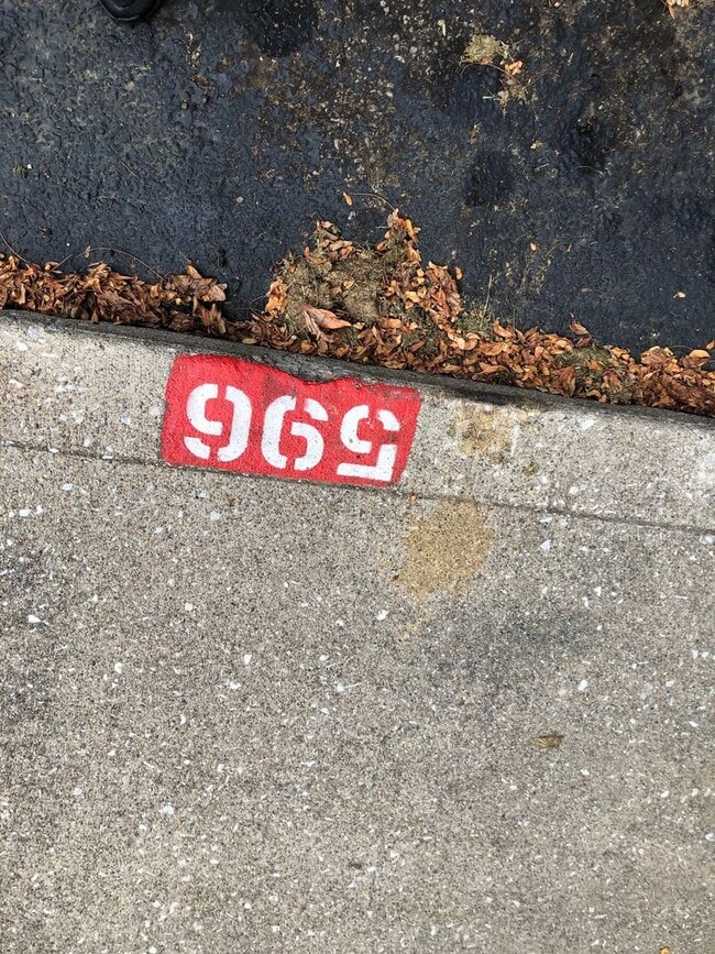 Photo - 3 bedroom, 2.5 bathroom townhome: Timber Ridge