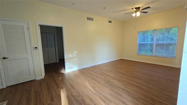 Photo - 4005 Santa Maria Dr Unit 107