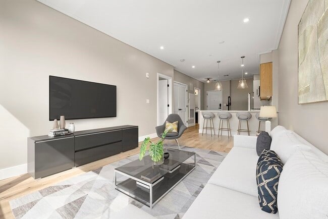 Photo - 70 Leo M Birmingham Pkwy Unidad 306